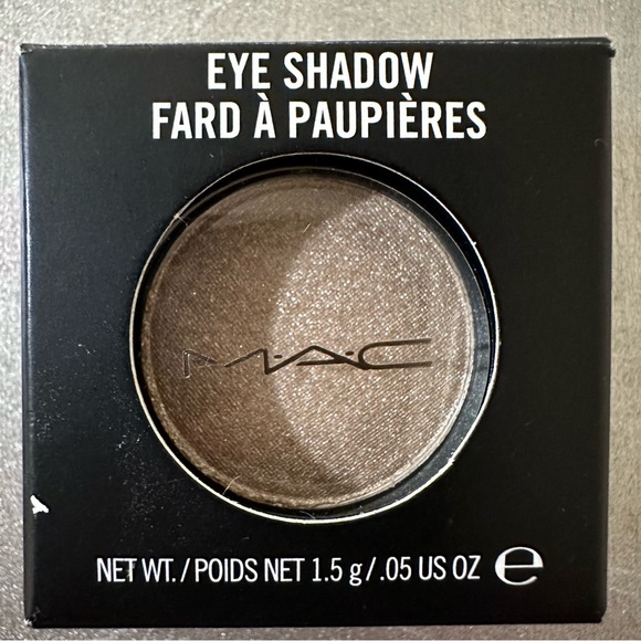 NWOT MAC RETROSPECK Lustre Eyeshadow - Picture 3 of 3